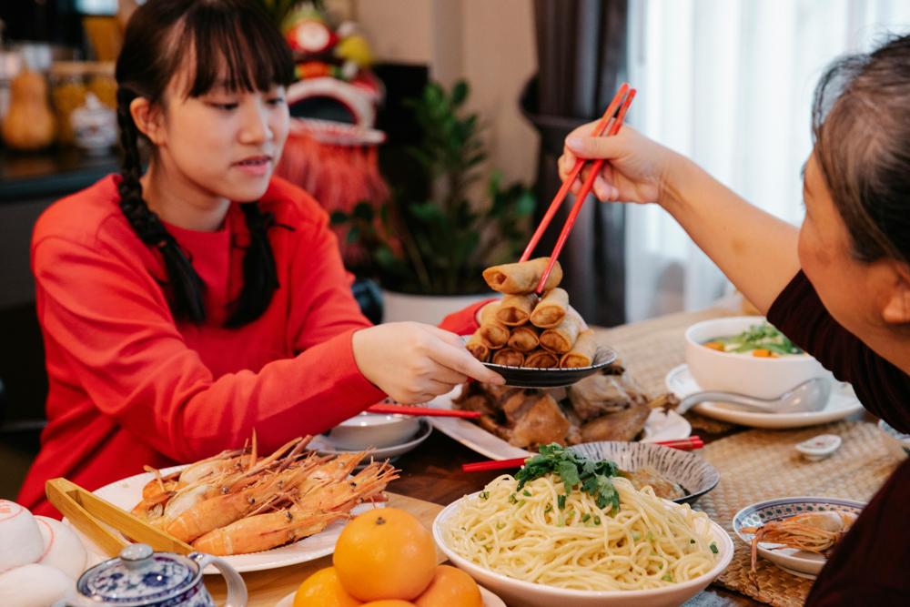 chopsticks food